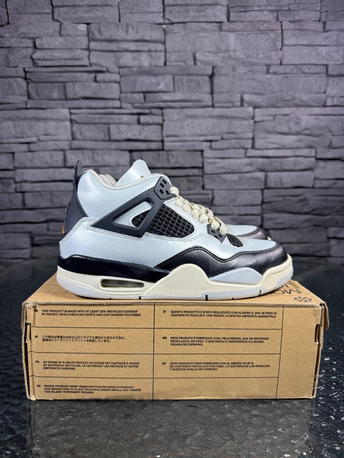 Jordan 4 platinum gold
