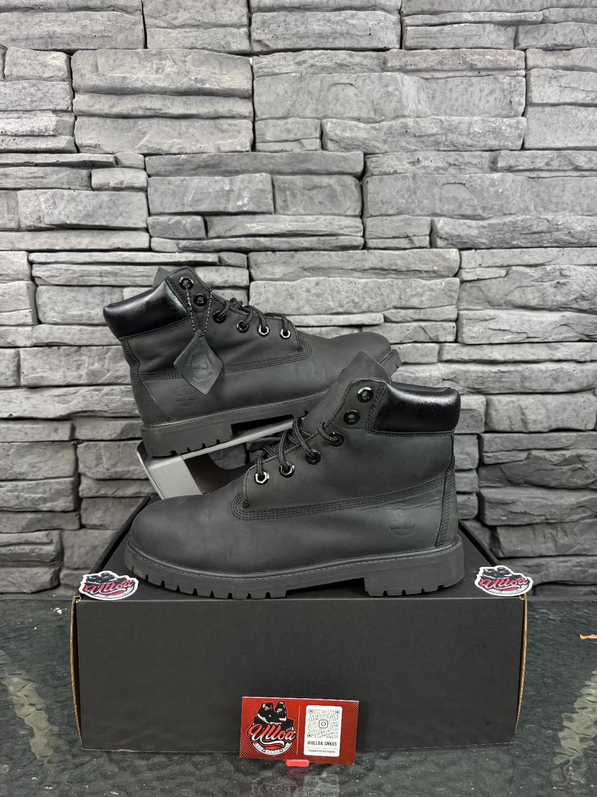 Timberland “black”