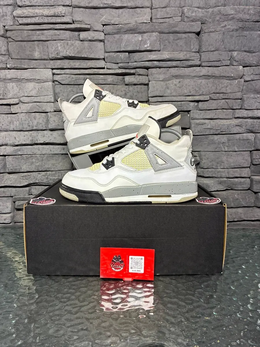Jordan 4 Retro "White Cement"